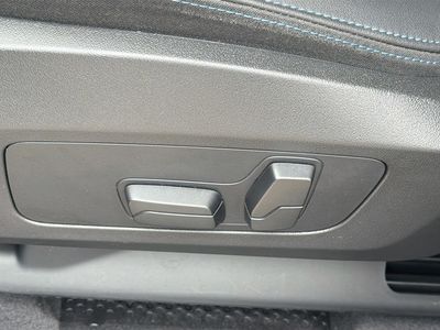 2025 BMW X2 - Photo 25