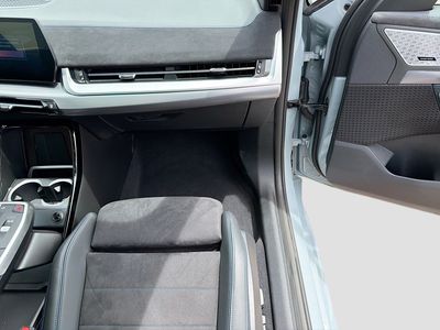 2025 BMW X2 - Photo 18