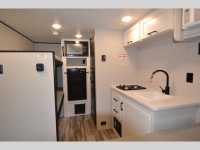 2026 Jayco Jay Flight SLX - Photo 7