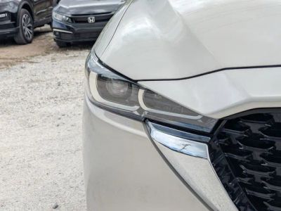 2025 Mazda CX-5 — photo 8 view