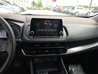 2023 Nissan Rogue — photo 17 view