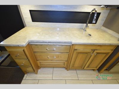2019 Tiffin Motorhomes Open Road Allegro - Photo 41