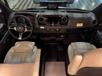 2026 Leisure Travel Vans UNITY - Photo 2