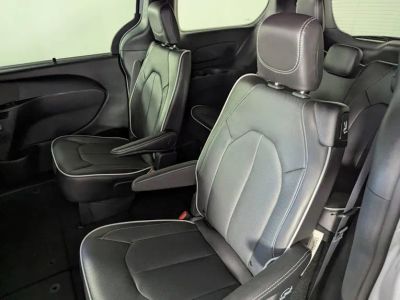 2026 Chrysler Pacifica — photo 16 view