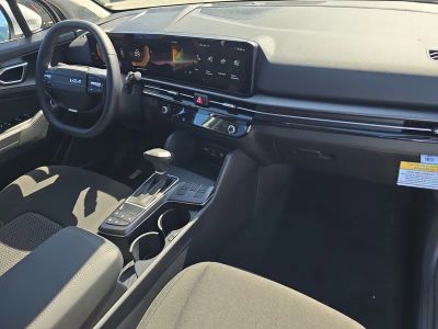 2026 Kia Sportage — photo 11 view