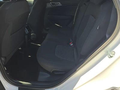 2026 Kia Sportage — photo 16 view