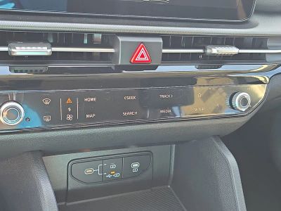 2026 Kia Sportage — photo 24 view