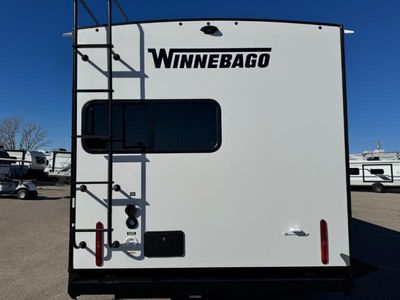 2026 Winnebago Thrive - Photo 7