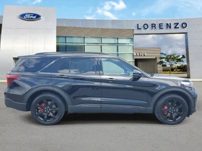2023 Ford Explorer — interior view