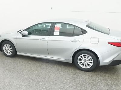 2026 Toyota Camry - Photo 23