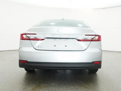 2026 Toyota Camry - Photo 19