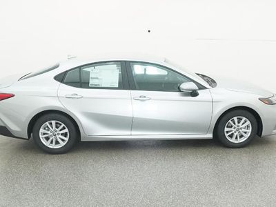 2026 Toyota Camry - Photo 31
