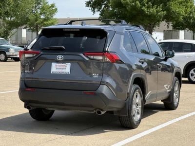 2024 Toyota RAV4 - Photo 4