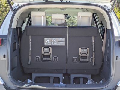 2026 Kia Carnival Hybrid - Photo 14