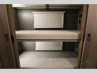 2022 Thor Motor Coach Palazzo - Photo 29