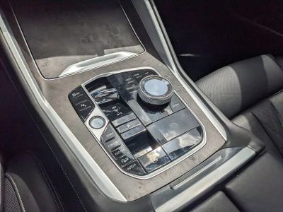 2024 BMW X6 — photo 27 view