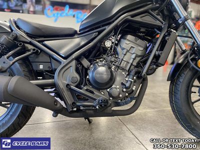 2025 Honda Rebel 300 - Photo 7