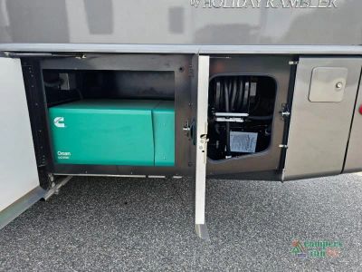 2025 Holiday Rambler REV — photo 14 view