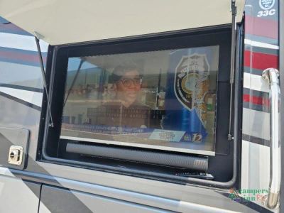 2025 Holiday Rambler REV — photo 9 view