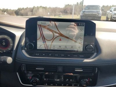 2023 Nissan Rogue Platinum - Photo 33