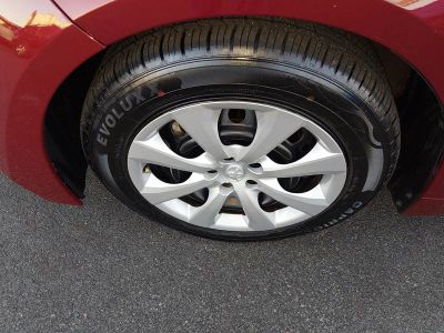 2024 Toyota Corolla — photo 10 view