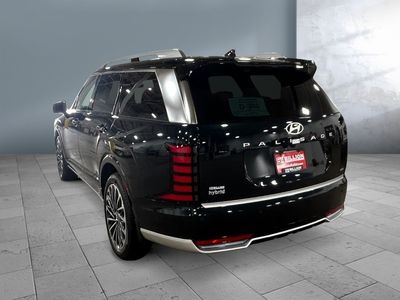 2026 Hyundai Palisade Hybrid — interior view