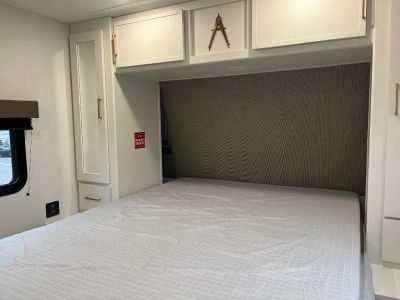 2026 Grand Design Transcend - Photo 25