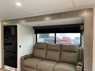 2026 Grand Design Transcend - Photo 9