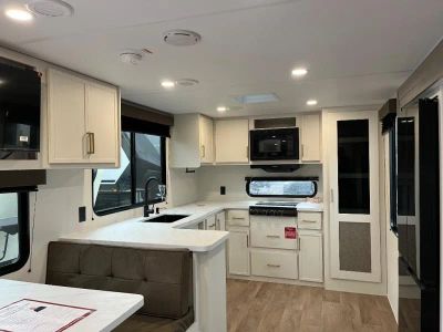 2026 Grand Design Transcend - Photo 11