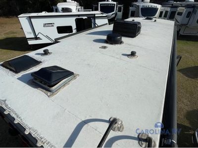 2021 CrossRoads Cruiser Aire — photo 8 view