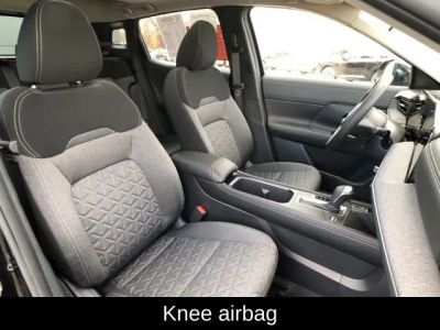 2025 Nissan Kicks SV - Photo 28