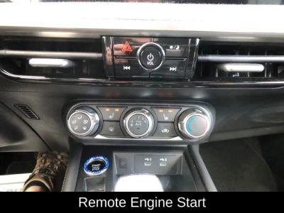 2025 Nissan Kicks SV - Photo 22