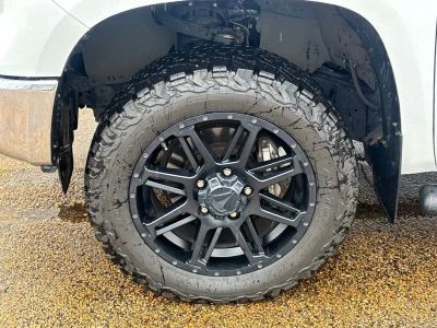 2017 Toyota Tundra - Photo 25