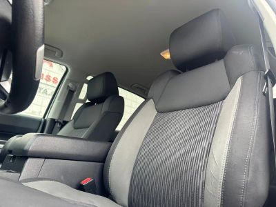 2017 Toyota Tundra - Photo 10