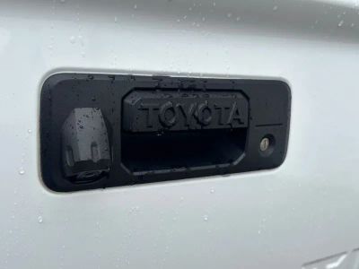 2017 Toyota Tundra - Photo 30