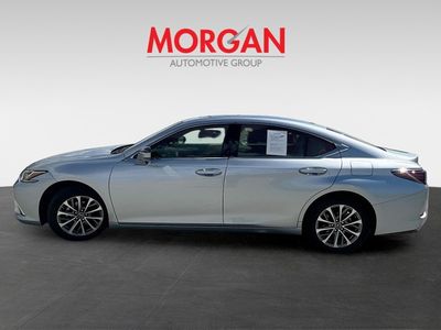 2023 Lexus ES - Photo 5