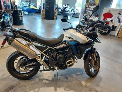 2026 Triumph Tiger 900 Alpine Edition — front three-quarter view