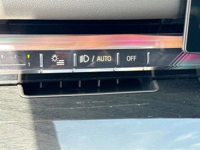 2027 BMW 5 Series — photo 36 view