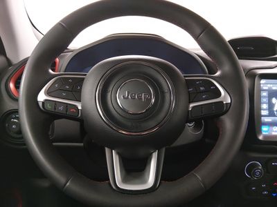 2023 Jeep Renegade - Photo 12