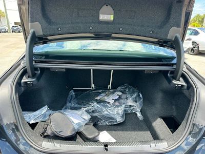 2027 BMW 5 Series — photo 19 view