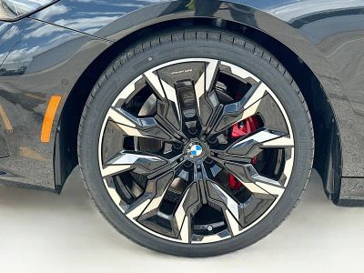 2027 BMW 5 Series — photo 24 view
