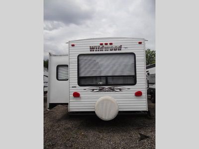 2011 Forest River RV Wildwood - Photo 4