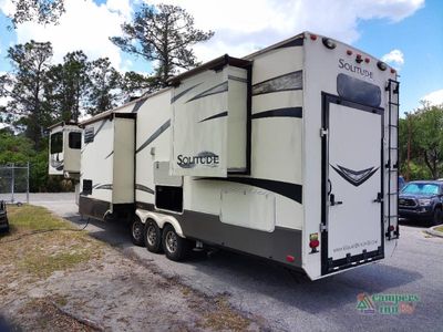 2017 Grand Design Solitude - Photo 4