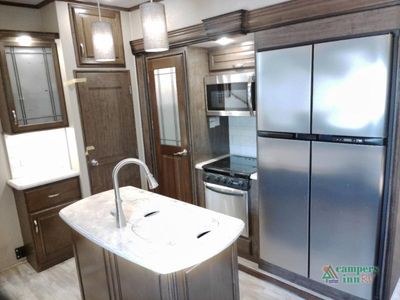 2017 Grand Design Solitude - Photo 38