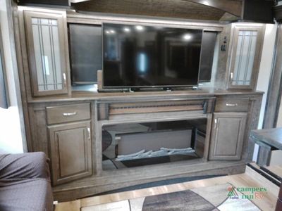 2017 Grand Design Solitude - Photo 49