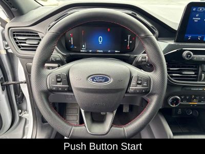 2025 Ford Escape ST-Line — photo 18 view
