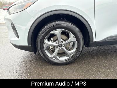 2025 Ford Escape ST-Line — photo 11 view