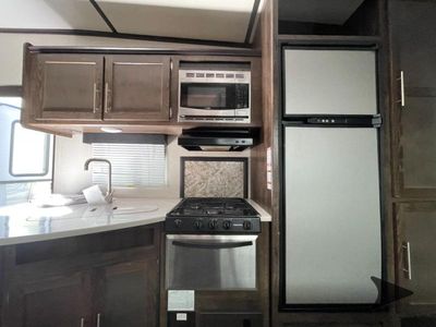 2019 CrossRoads RV Volante - Photo 11