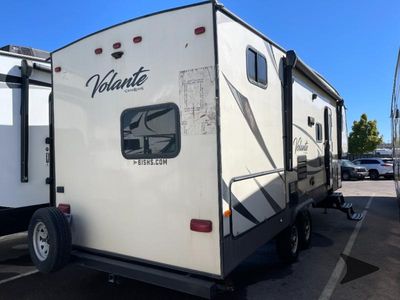 2019 CrossRoads RV Volante - Photo 5