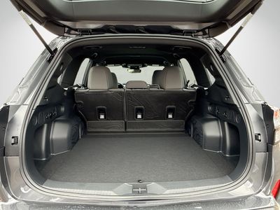2026 Subaru Forester - Photo 12